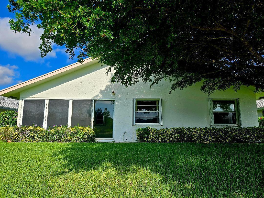 5415 Crystal Anne Drive, West Palm Beach FL 33417 photo 2