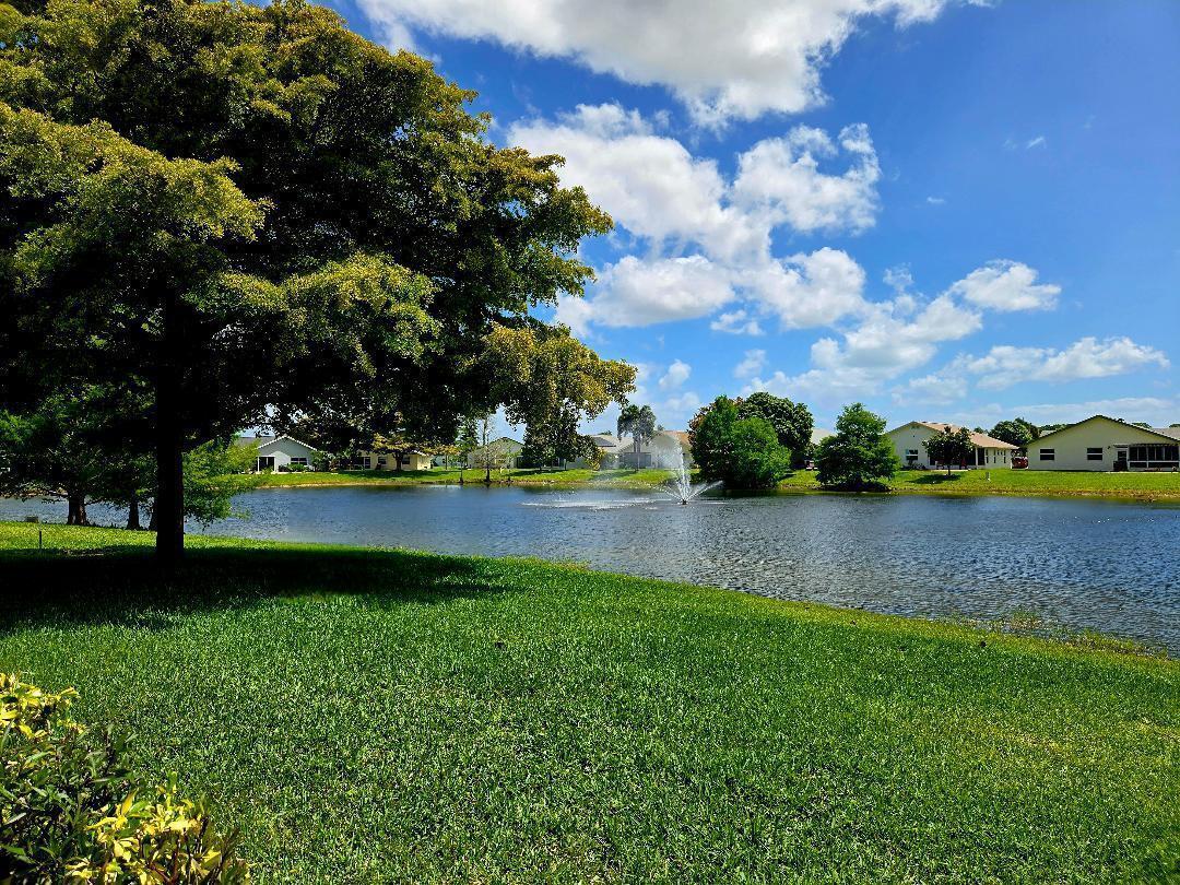 5415 Crystal Anne Drive, West Palm Beach FL 33417 photo 3