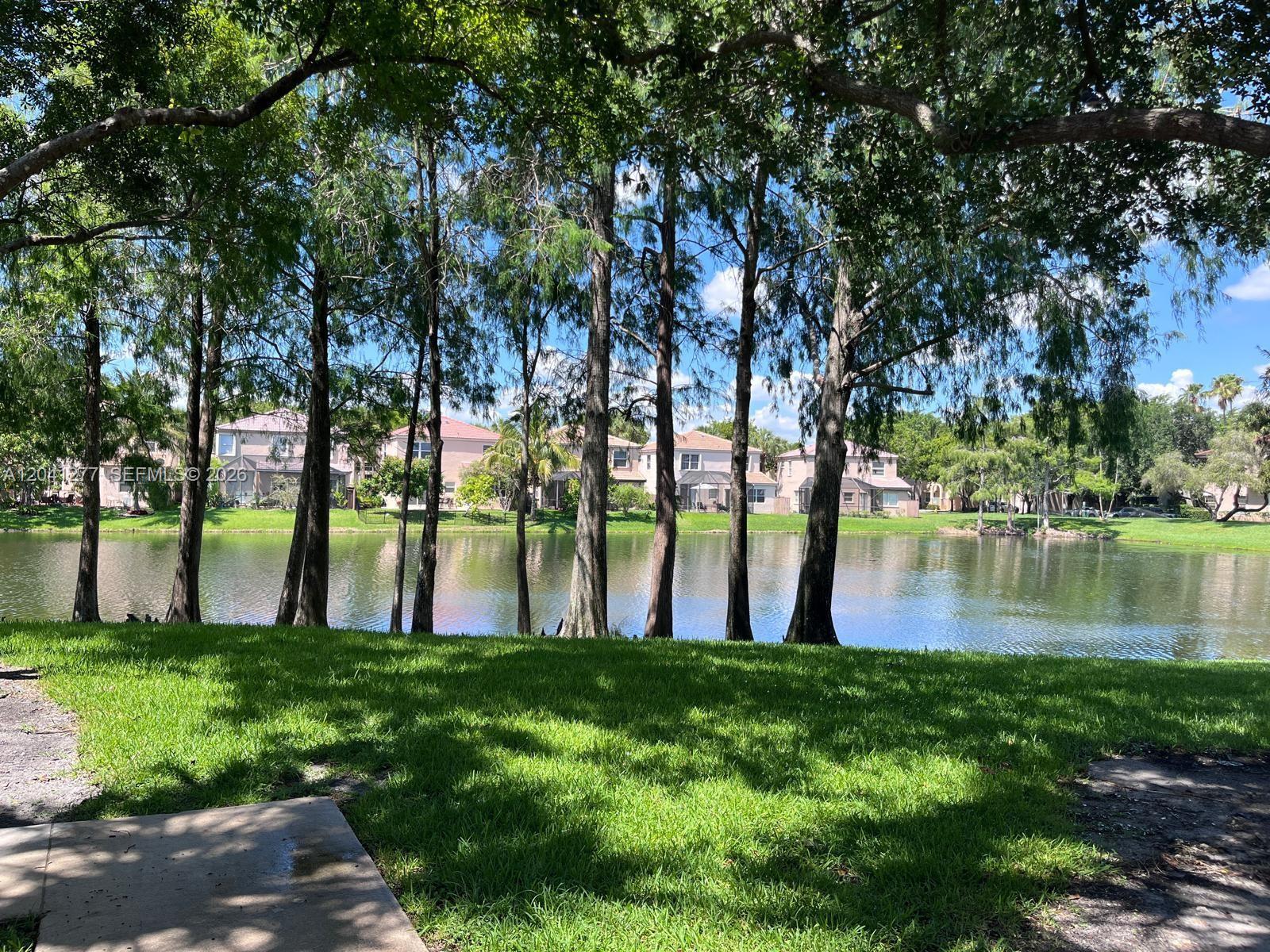 Plantation, FL 33322 photo 2
