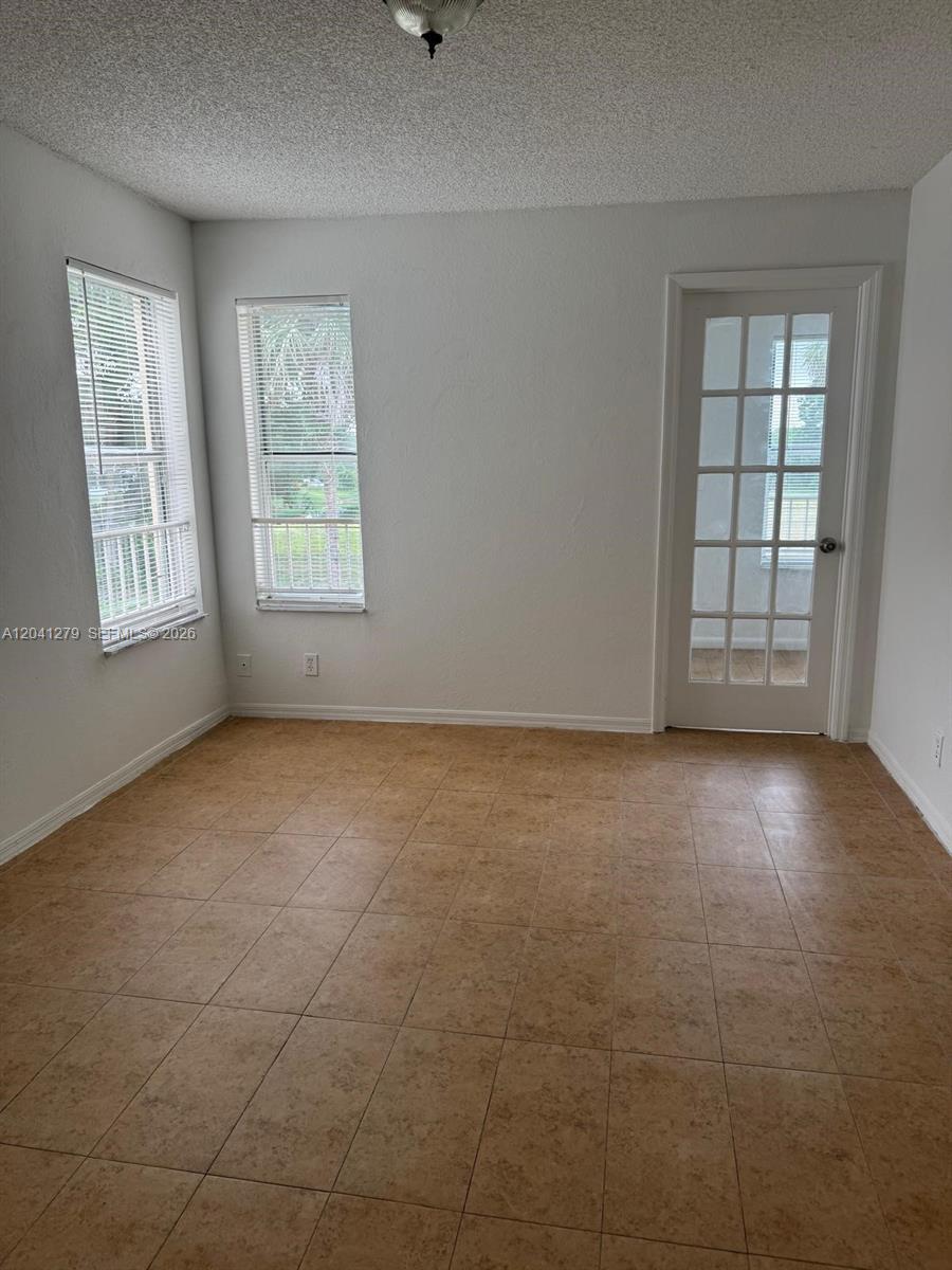 3400 N Pinewalk Dr N # 924, Margate FL 33063 photo 3