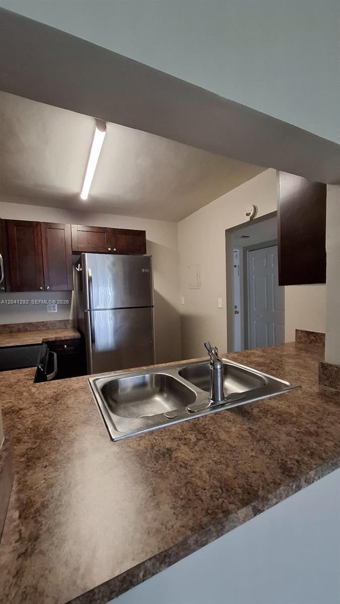 496 NW 165th St Rd # 612, Miami FL 33169 photo 4
