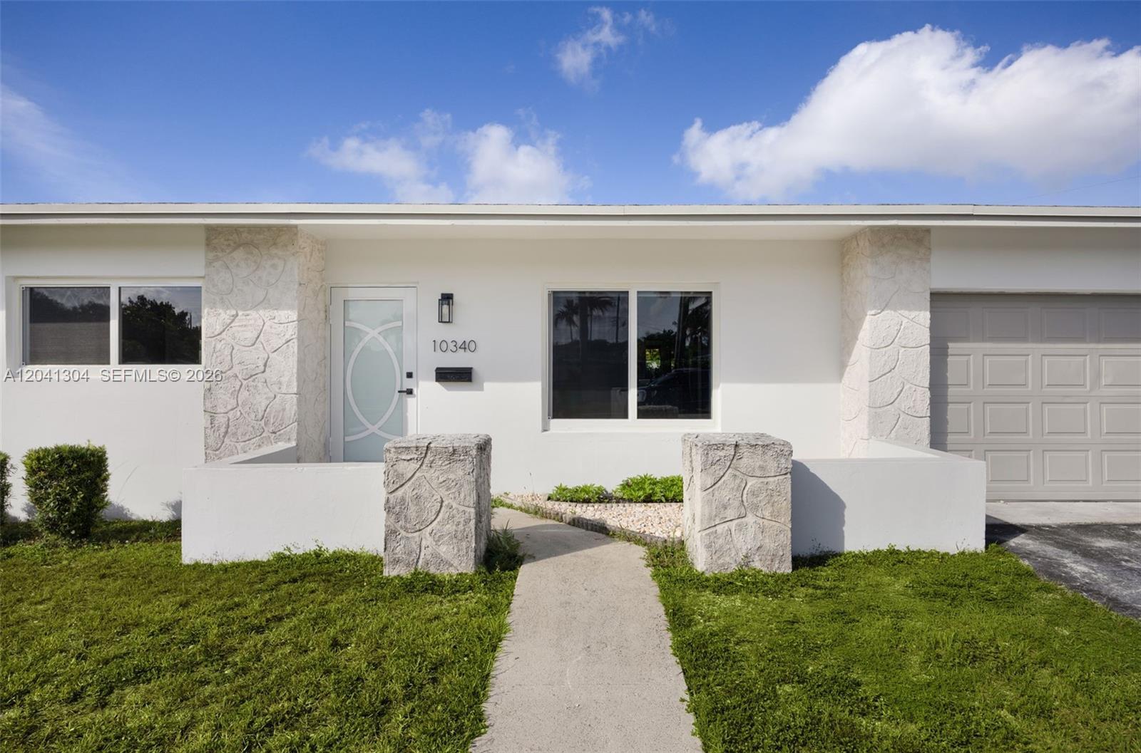 10340 SW 157th St, Miami FL 33157 photo 2