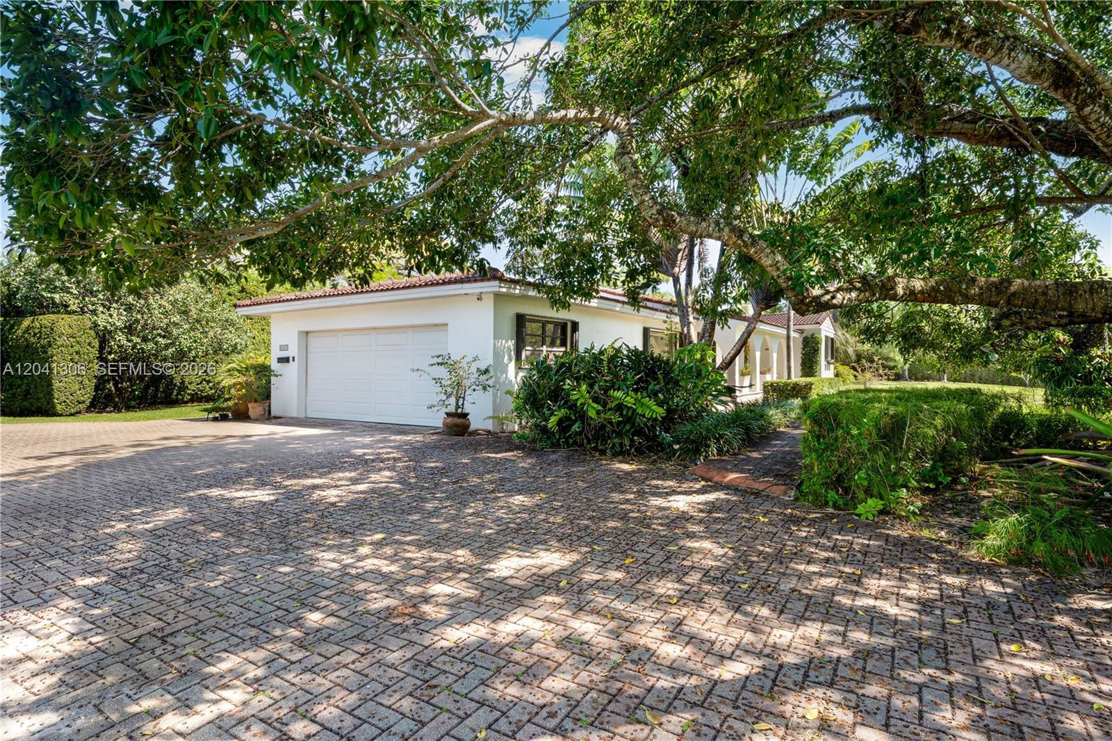 8480 SW 66th St # 0, Miami FL 33143 photo 2