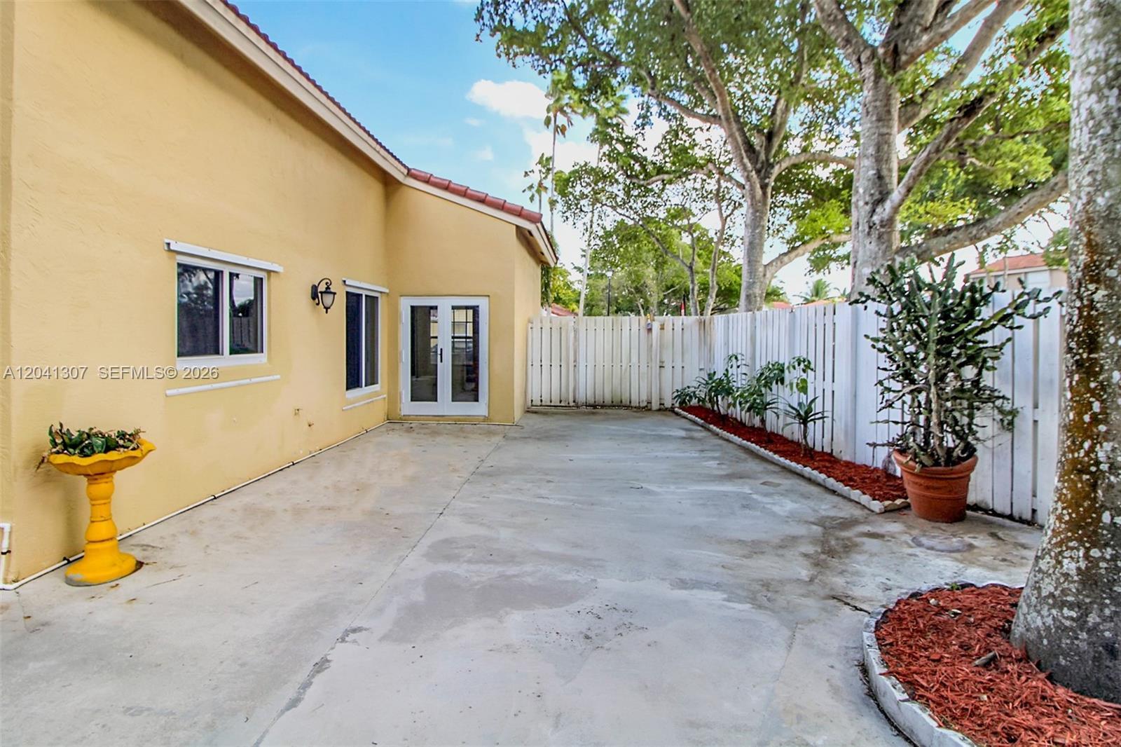 12797 NW 13th St, Sunrise FL 33323 photo 4