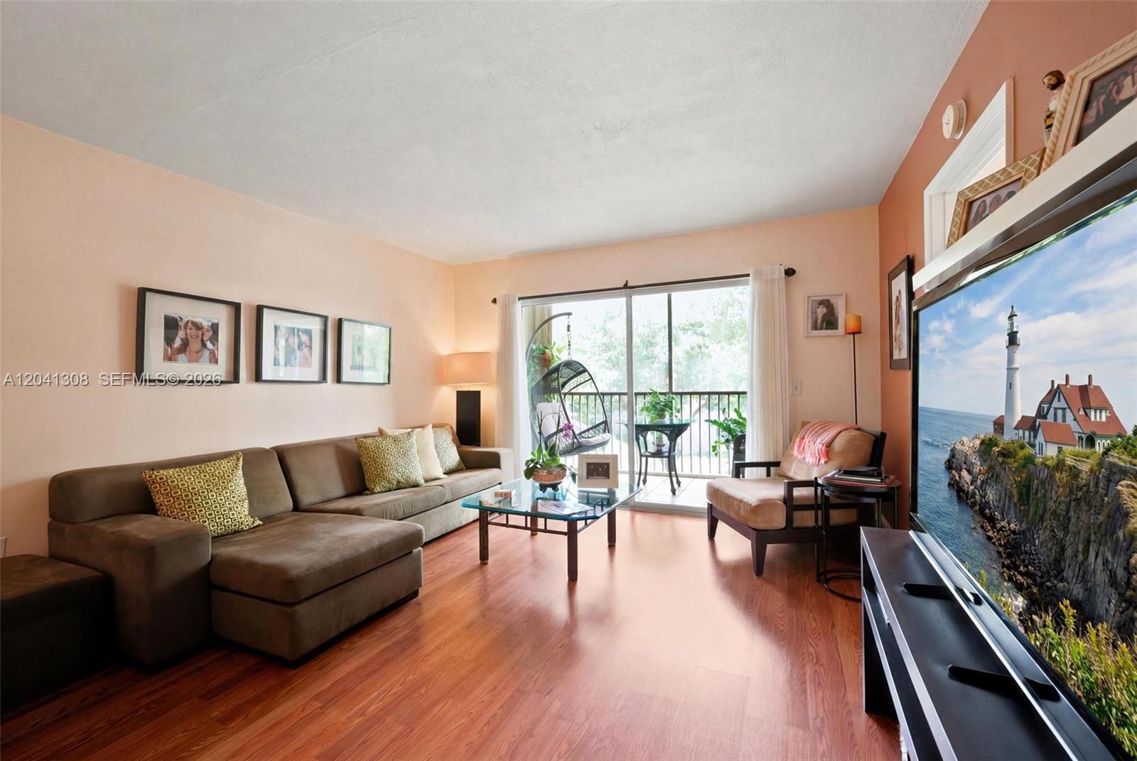 901 SW 138th Ave # 305C, Pembroke Pines FL 33027 photo 3