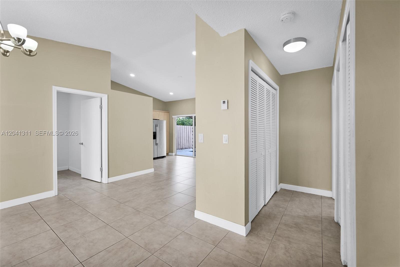 4471 SW 138th Ct, Miami FL 33175 photo 3