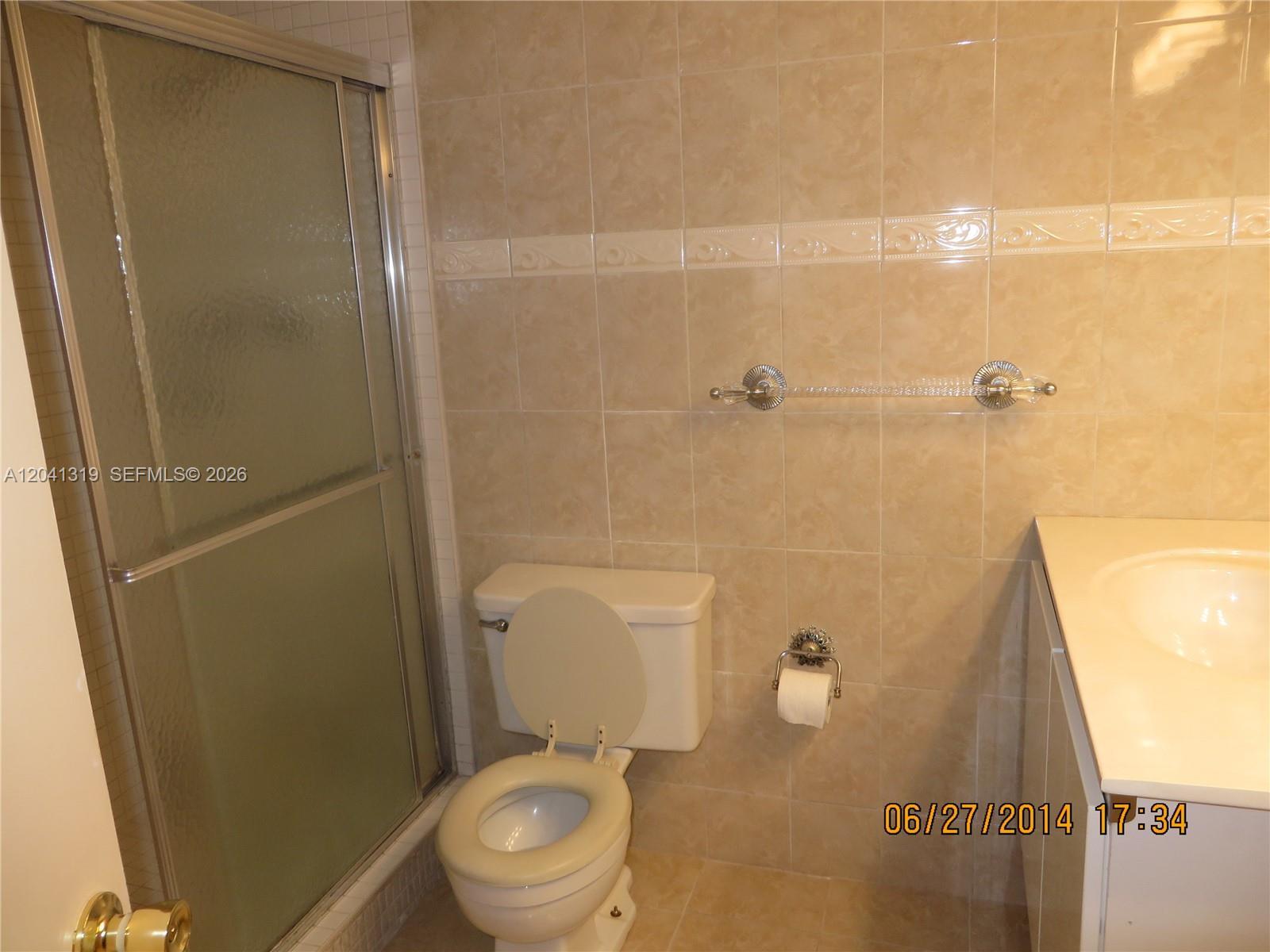 1750 NE 191st St # 4, Miami FL 33179 photo 5