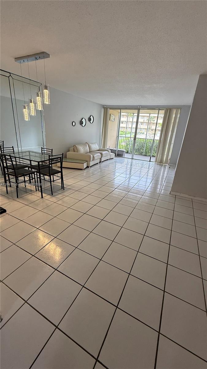 1770 NE 191st St # 1, Miami FL 33179 photo 2