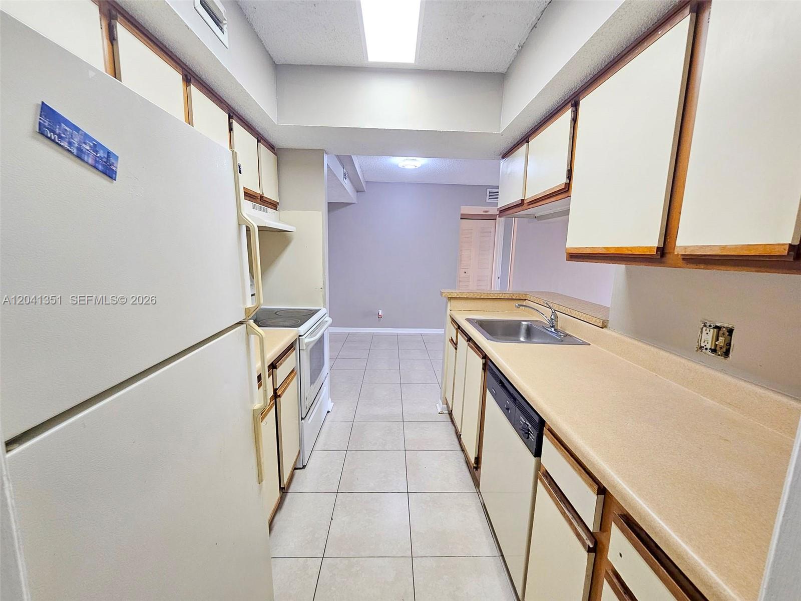 5654 Rock Island Rd # 227, Tamarac FL 33319 photo 2