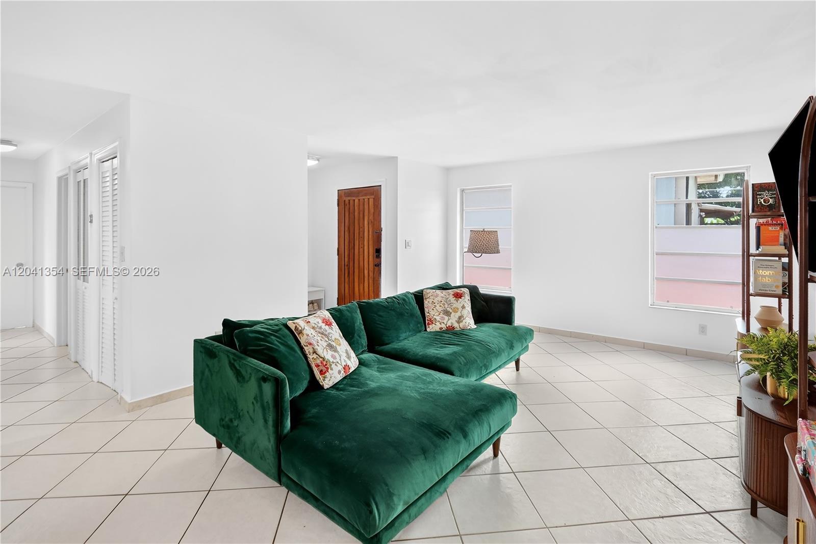 3210 NW 19th St, Miami FL 33125 photo 5