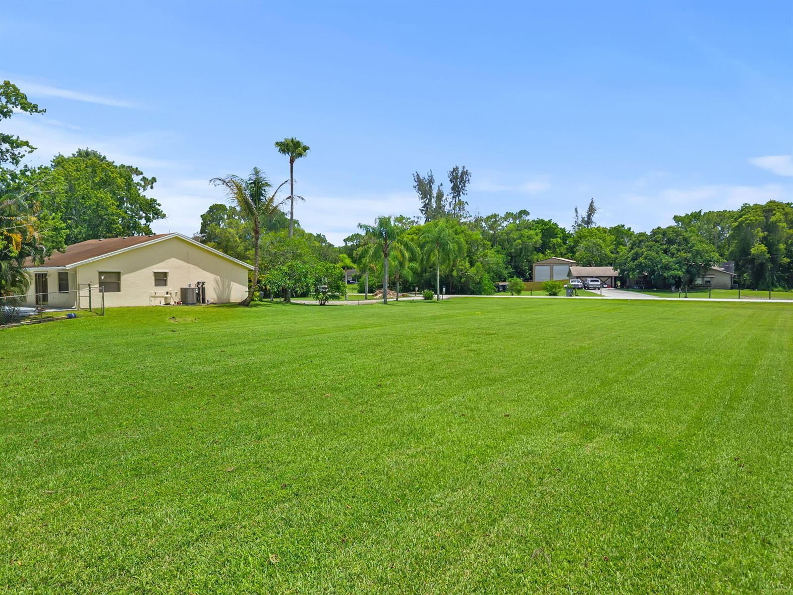 13835 49th Street N, West Palm Beach FL 33411 photo 2