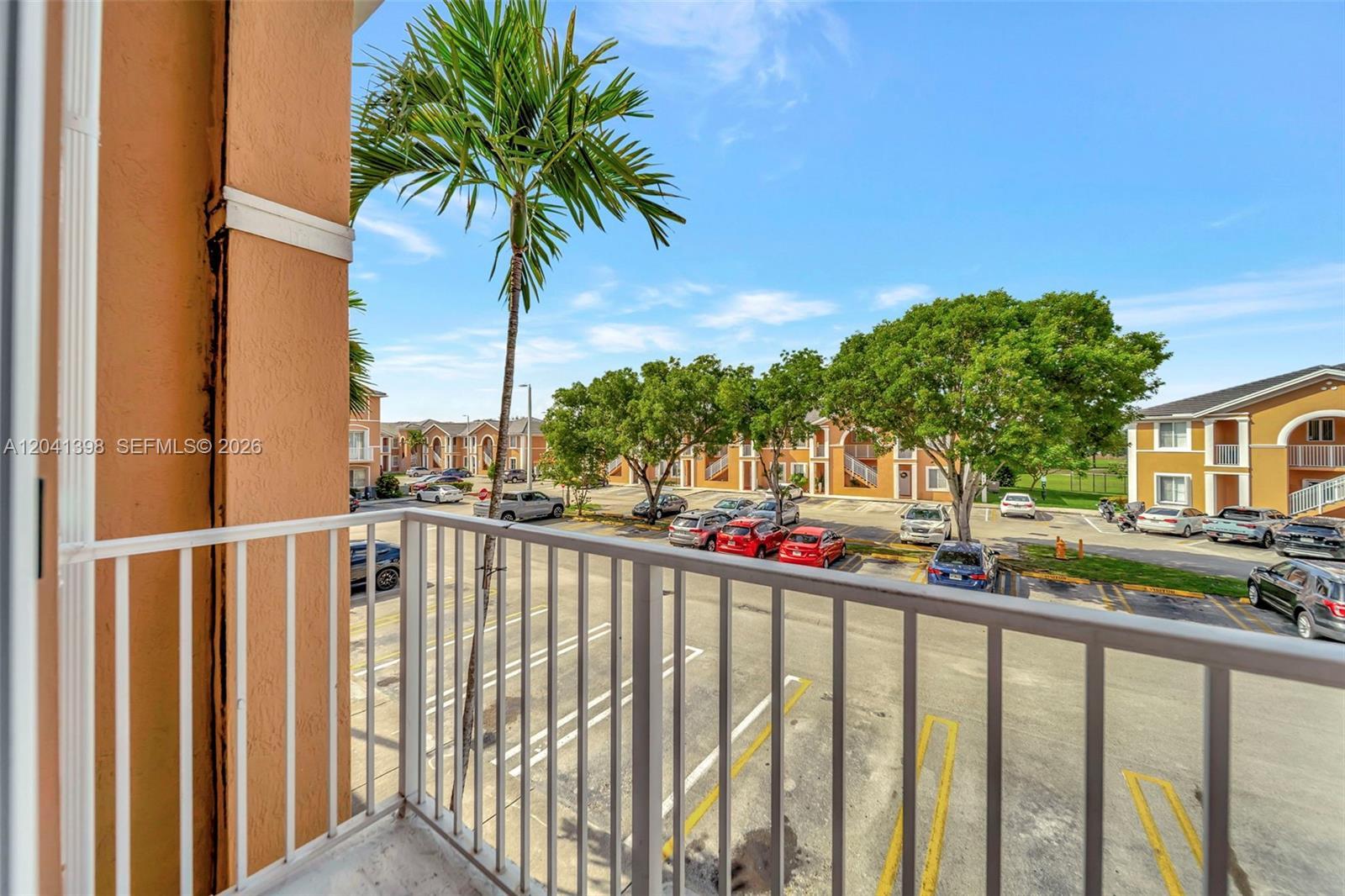 17620 NW 73rd Ave # 17, Hialeah FL 33015 photo 5