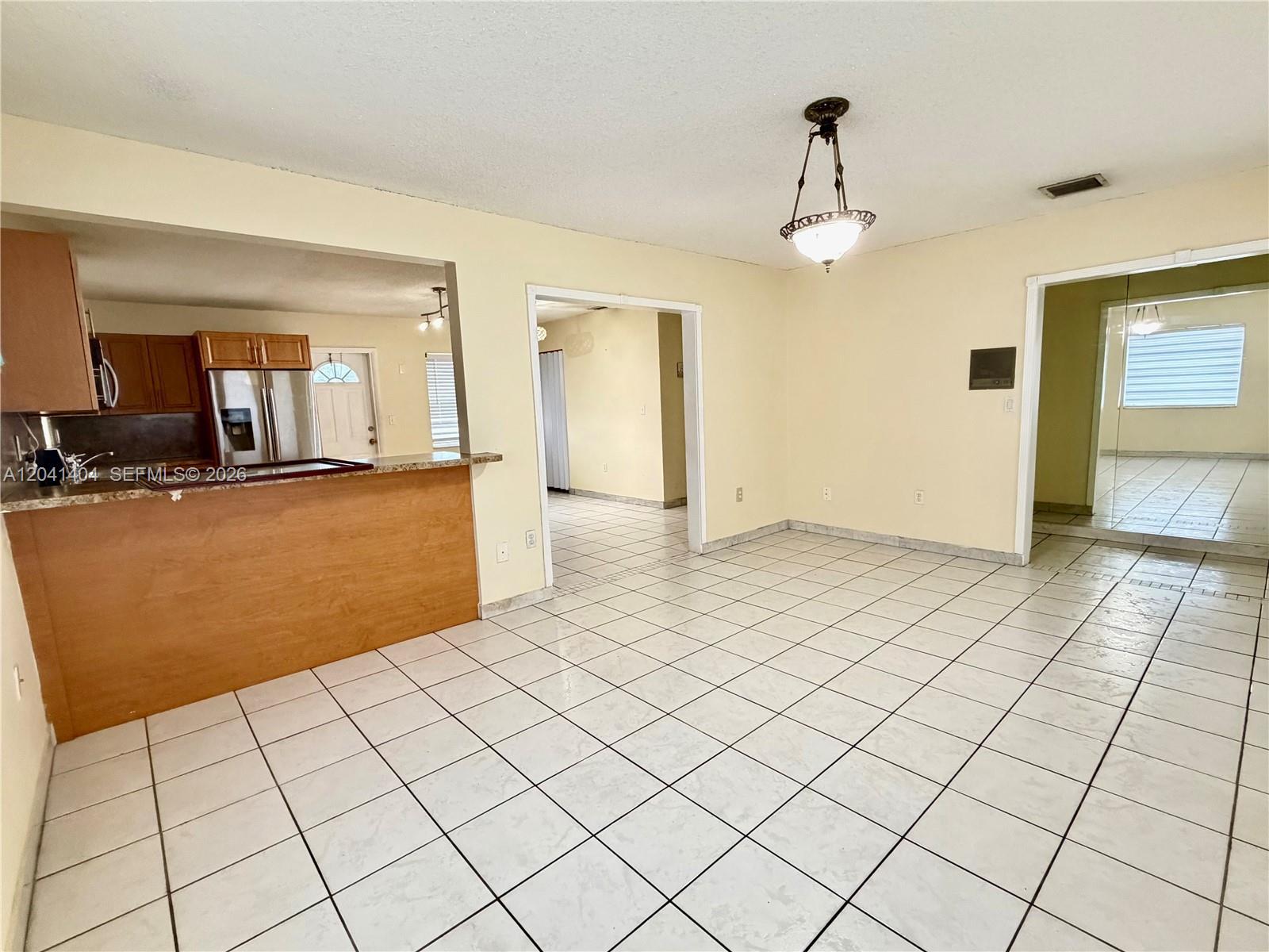913 NW 22nd Pl # 0, Miami FL 33125 photo 3