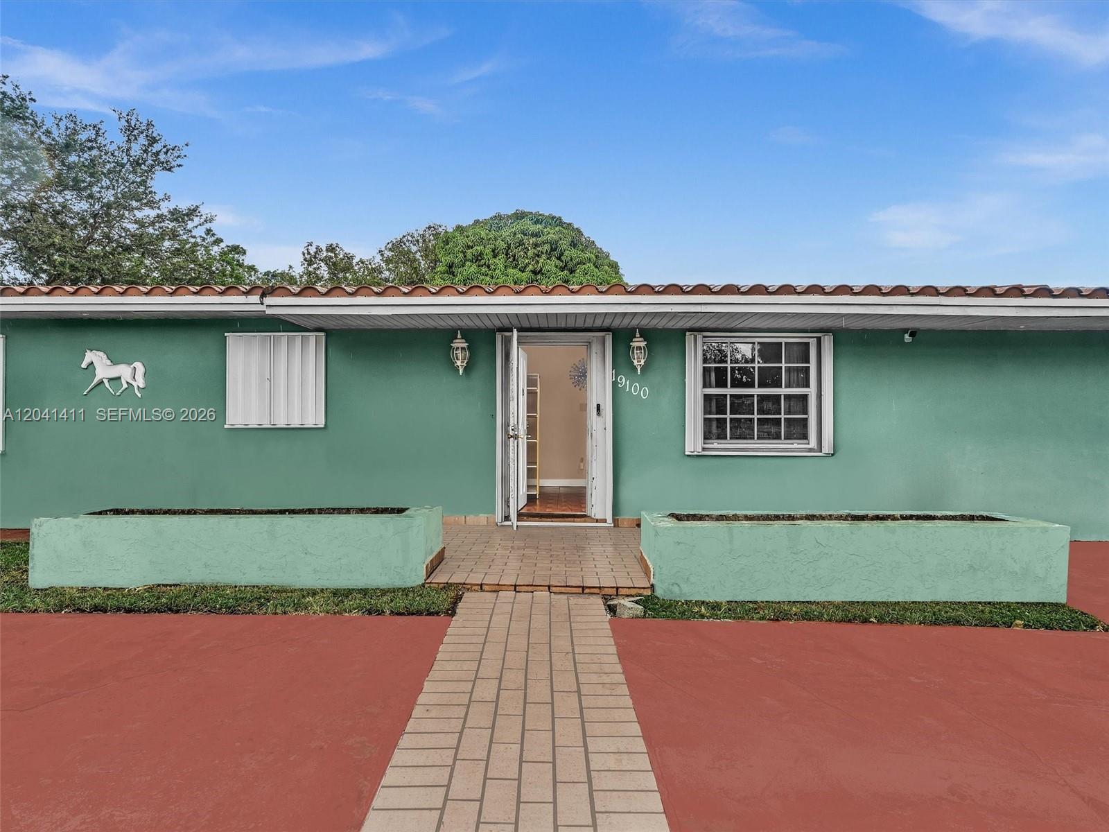 19100 NW 51st Ave, Unincorporated Dade County FL 33055 photo 2