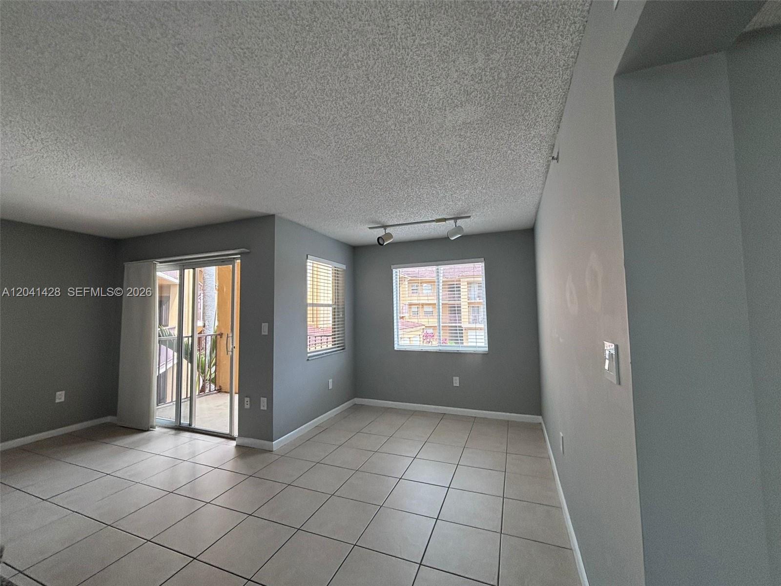 761 N Pine Island Rd # 203, Plantation FL 33324 photo 5