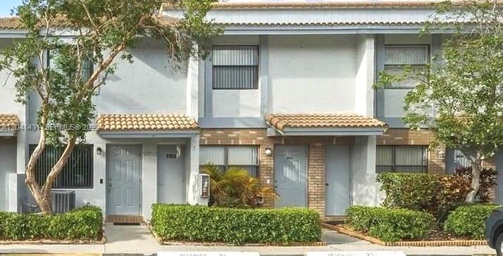 9835 Riverside Dr # 39, Coral Springs FL 33071