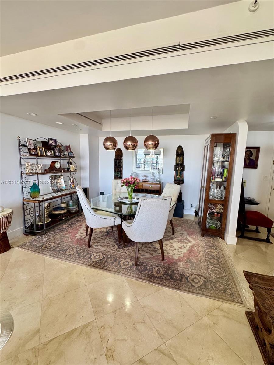 19500 Turnberry Way # 15F, Aventura FL 33180 photo 2
