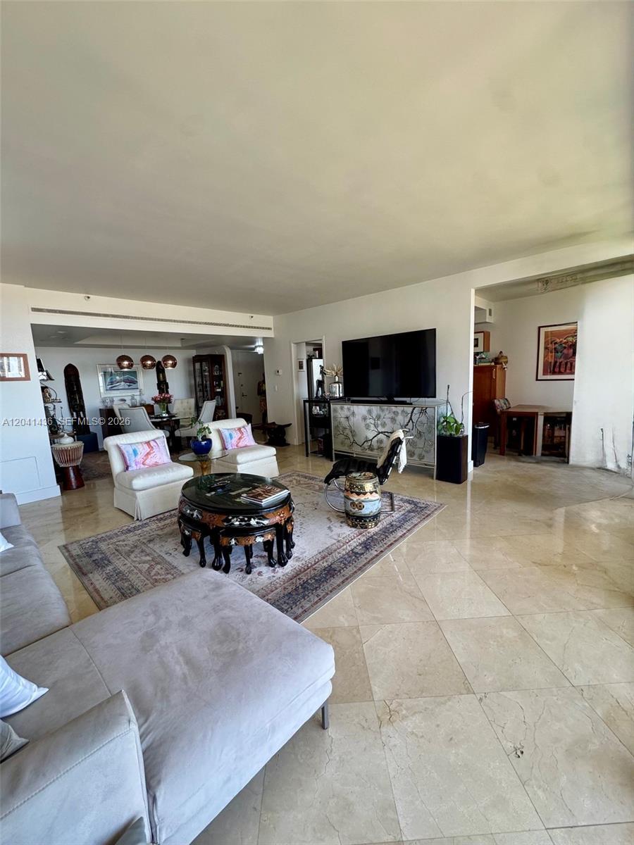 19500 Turnberry Way # 15F, Aventura FL 33180 photo 3