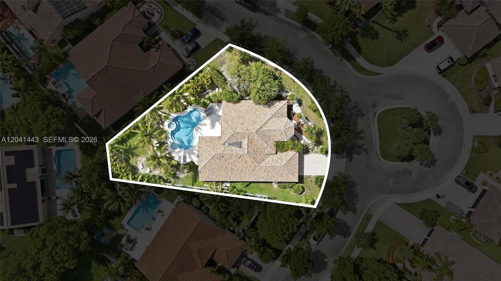 241 Fairmont Way, Weston FL 33326 photo 2