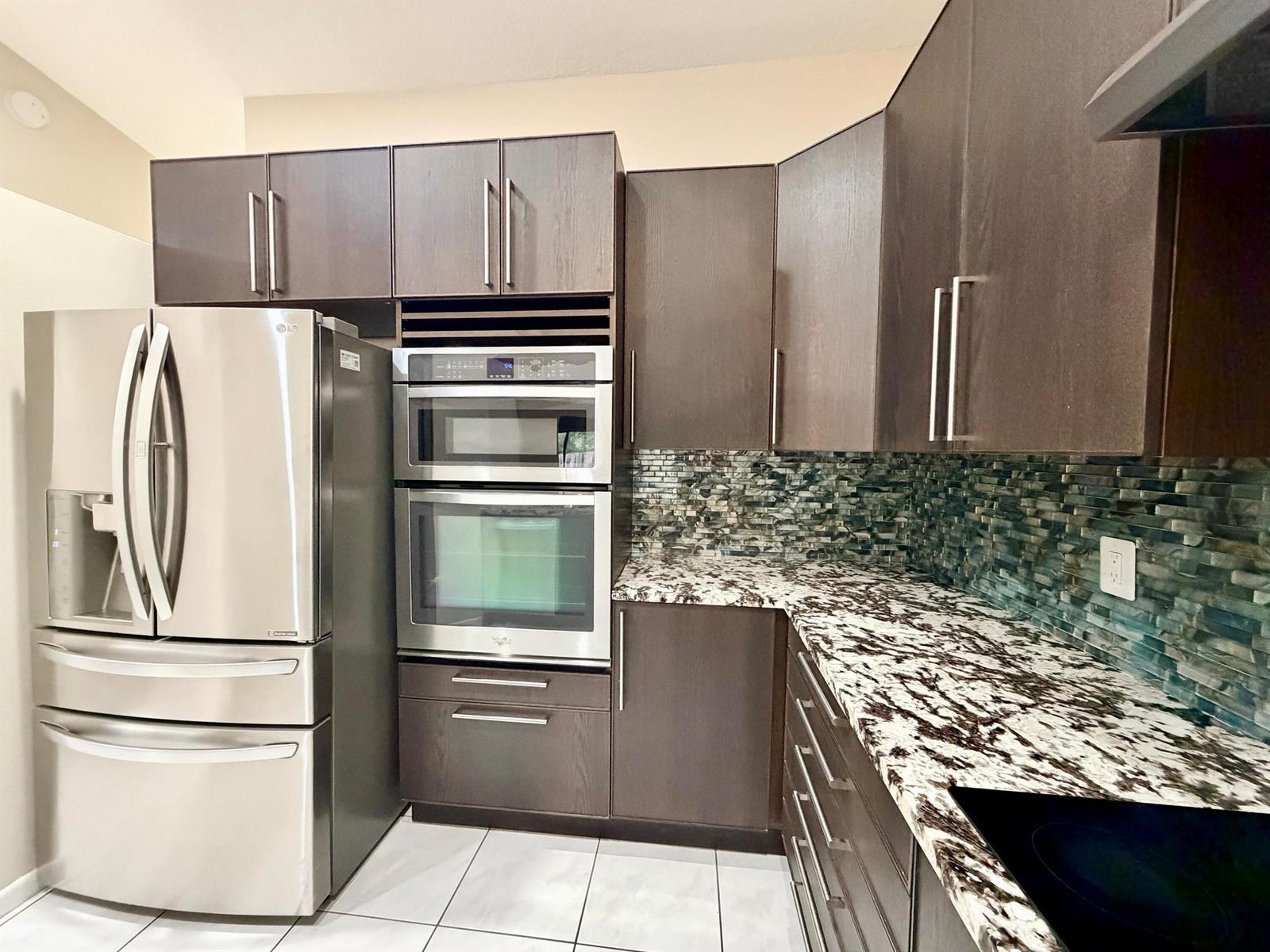 11137 NW 38th Place, Sunrise FL 33351 photo 2