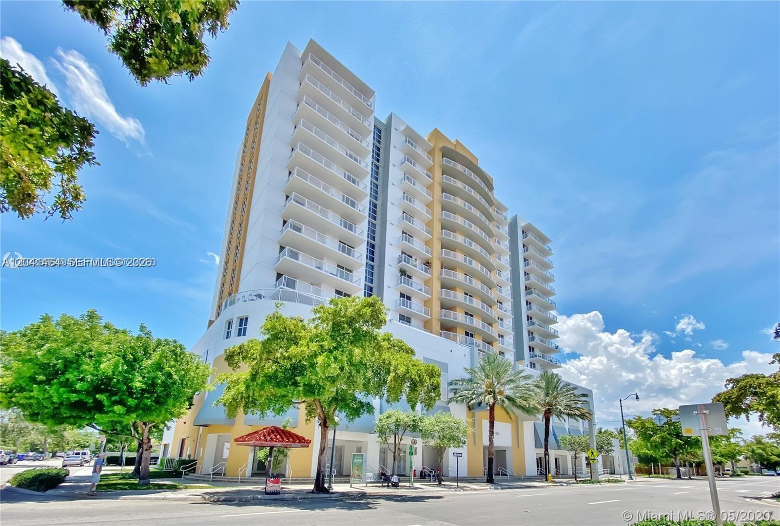 900 SW 8th St # 1602, Miami FL 33130