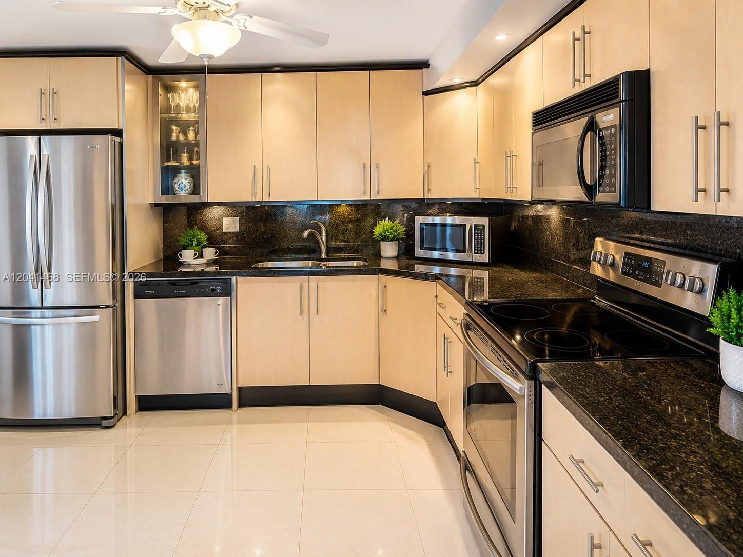 230 174th St # 2307, Sunny Isles Beach FL 33160 photo 3