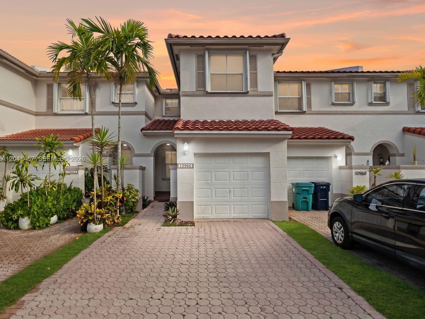 10966 NW 43rd Ter # 10966, Doral FL 33178 photo 2