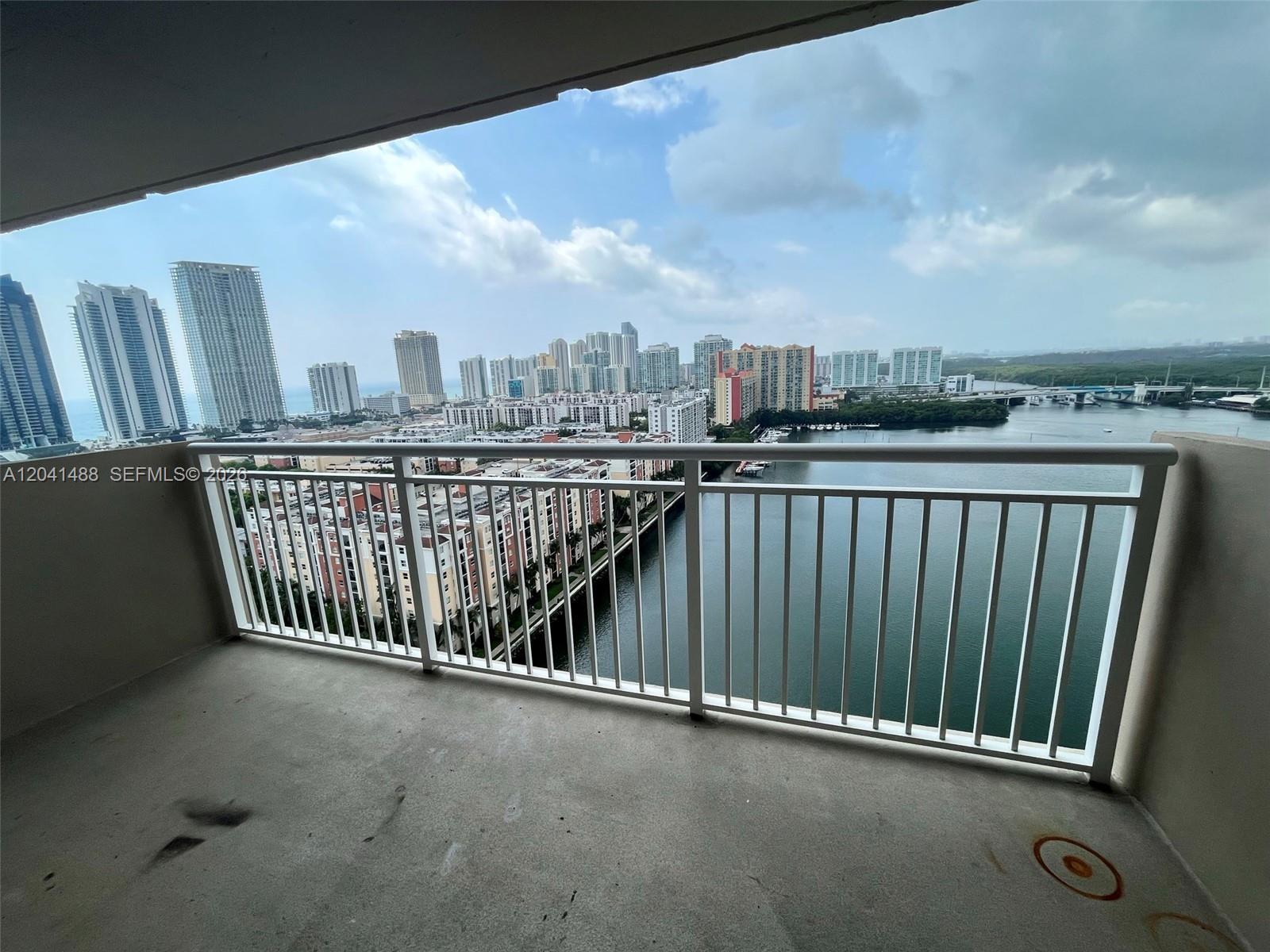 250 174th St # 2301, Sunny Isles Beach FL 33160 photo 3