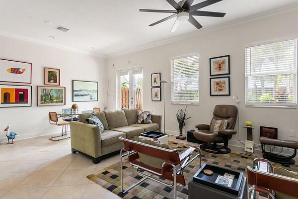 3020 NE 5th Terrace, Wilton Manors FL 33334 photo 2