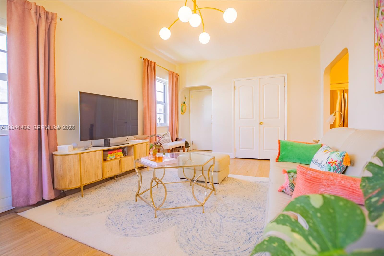 1559 Meridian Ave # 208, Miami Beach FL 33139 photo 5