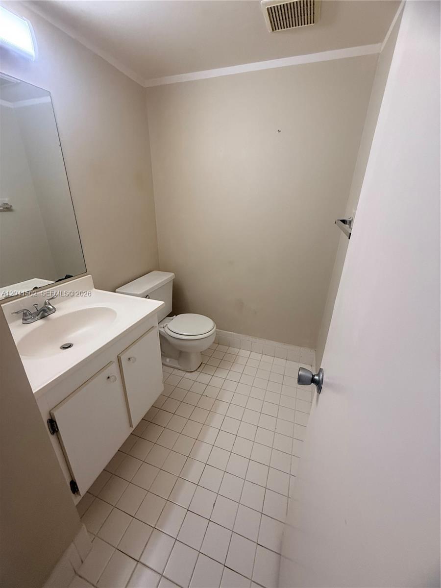 Pembroke Pines, FL 33027 photo 5