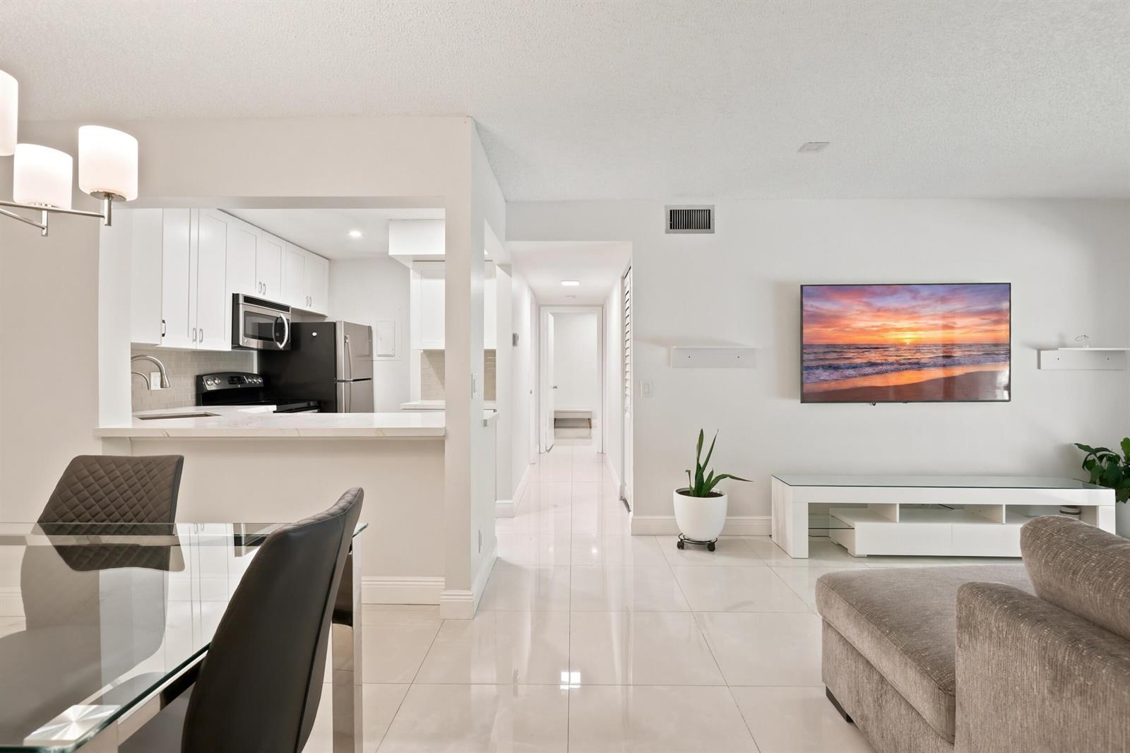 609 Sea Pine Way # F2, FL 33415 photo 3