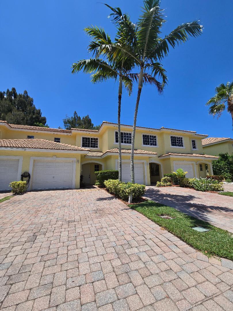 921 Imperial Lake Road, West Palm Beach FL 33413