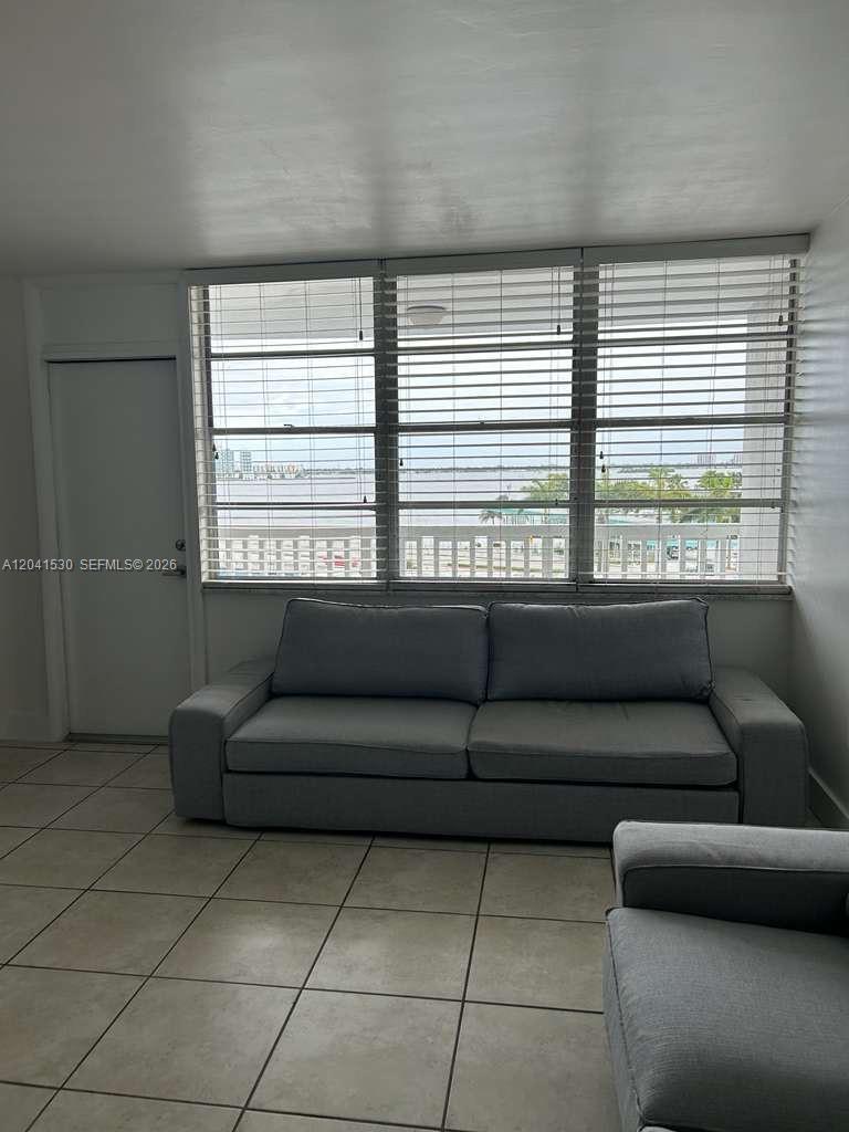 2016 Bay Dr # 602, Miami Beach FL 33141 photo 3