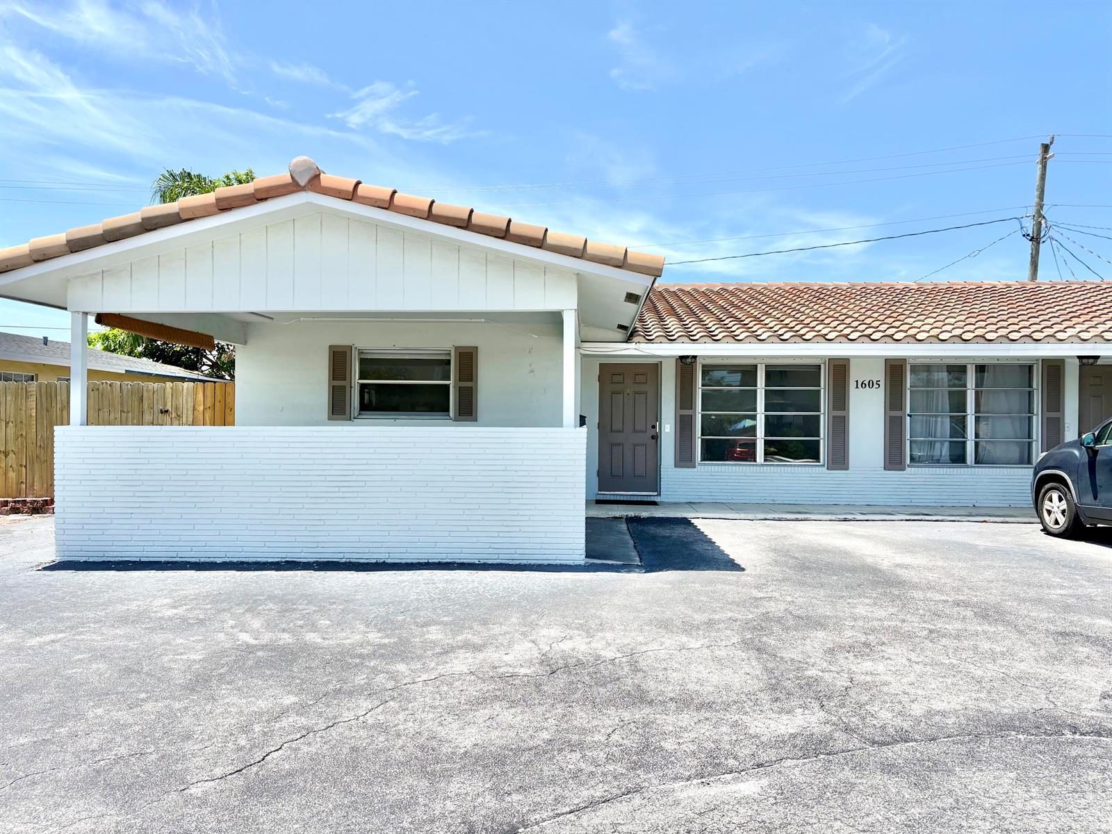 1605 NE 50th Court # 1, Fort Lauderdale FL 33334