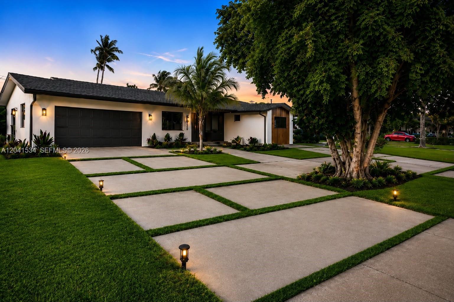 5718 NE 15th Ave, Fort Lauderdale FL 33334