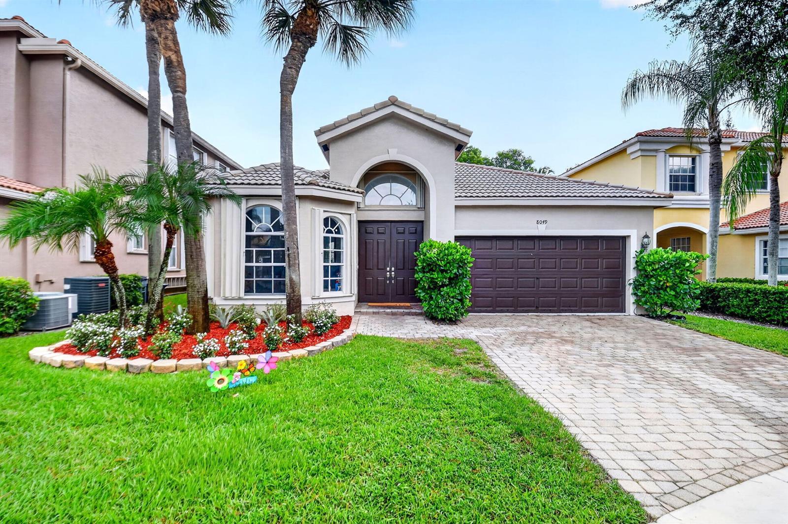8049 Via Bolzano, Lake Worth FL 33467 photo 2