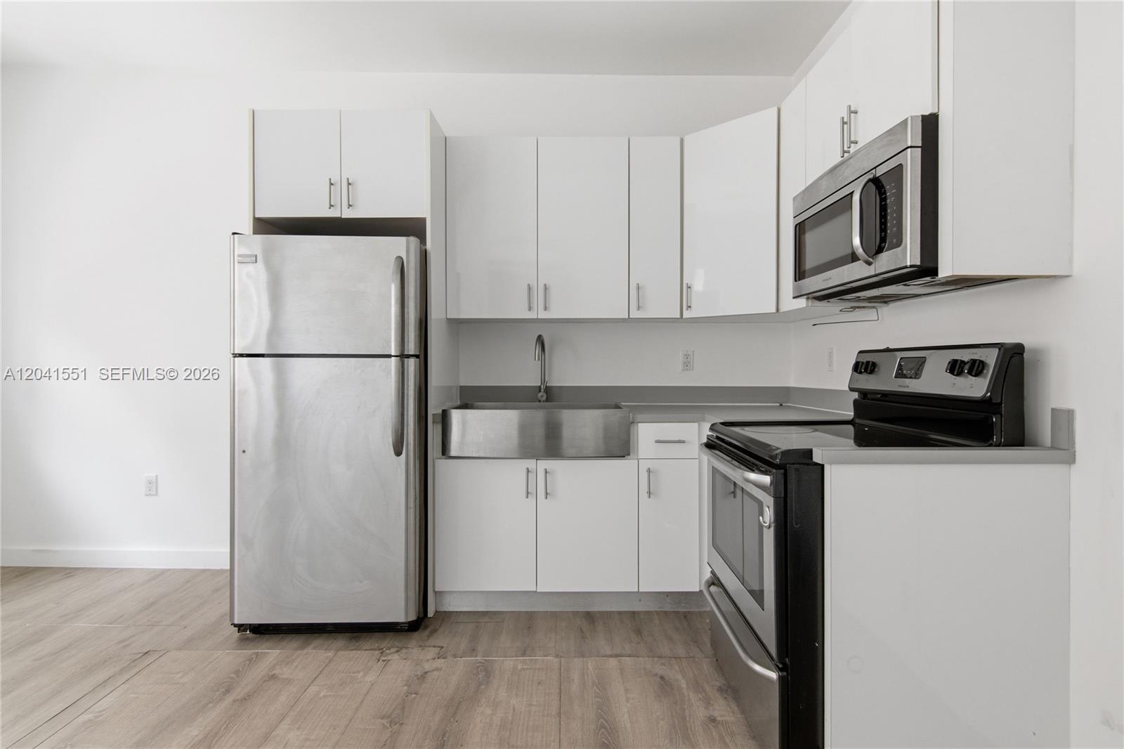402 NW 12th Ave # 111, Miami FL 33128