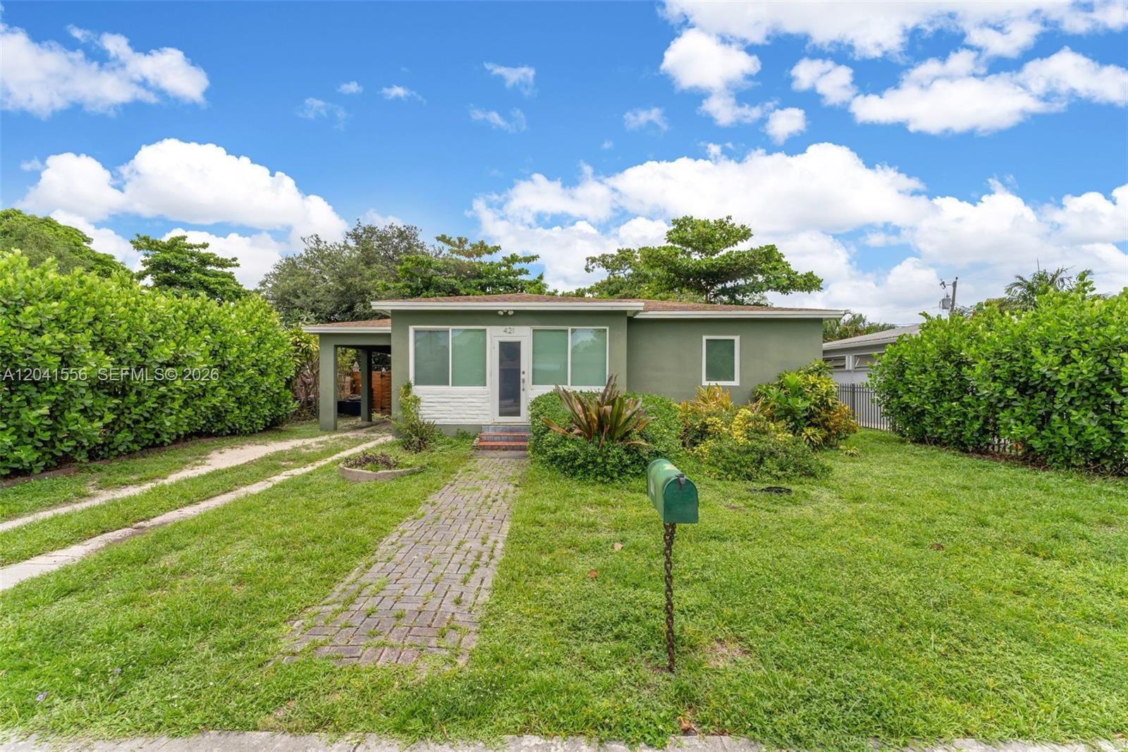 421 NW 105th St # 421, Miami FL 33150