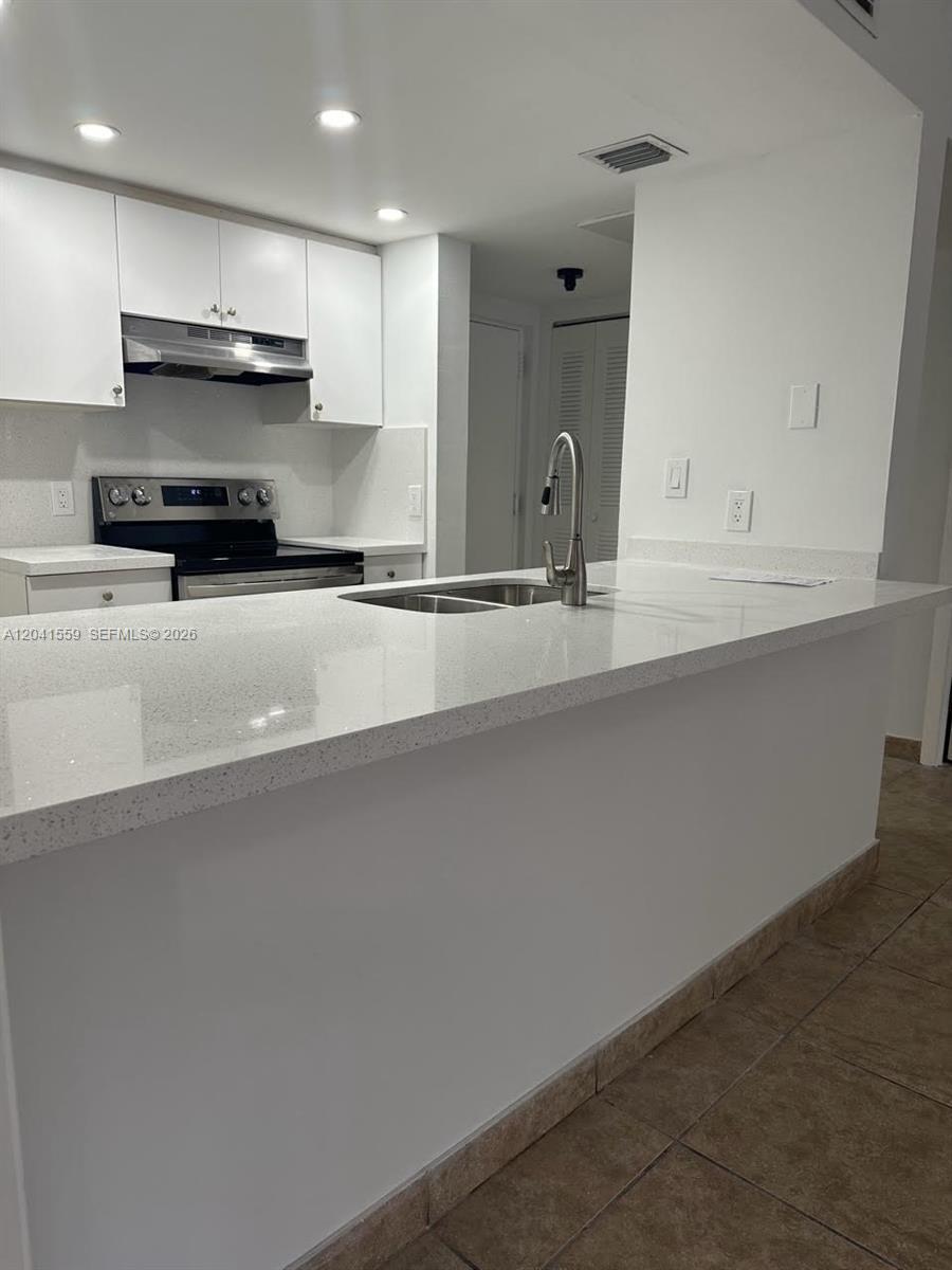 8100 Geneva Ct # 142, Doral FL 33166 photo 2