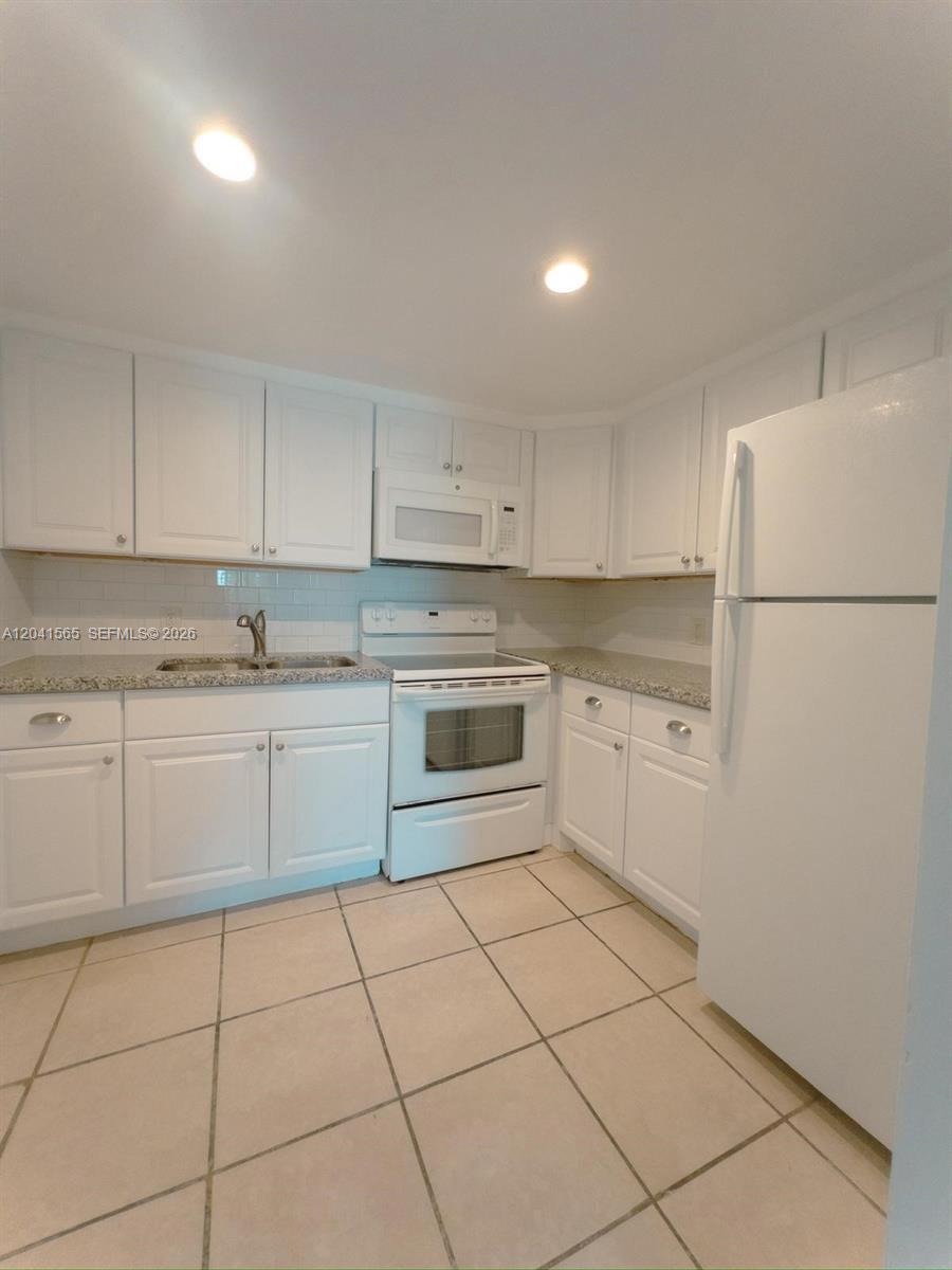 13335 Arch Creek Rd # 5, North Miami FL 33181 photo 2