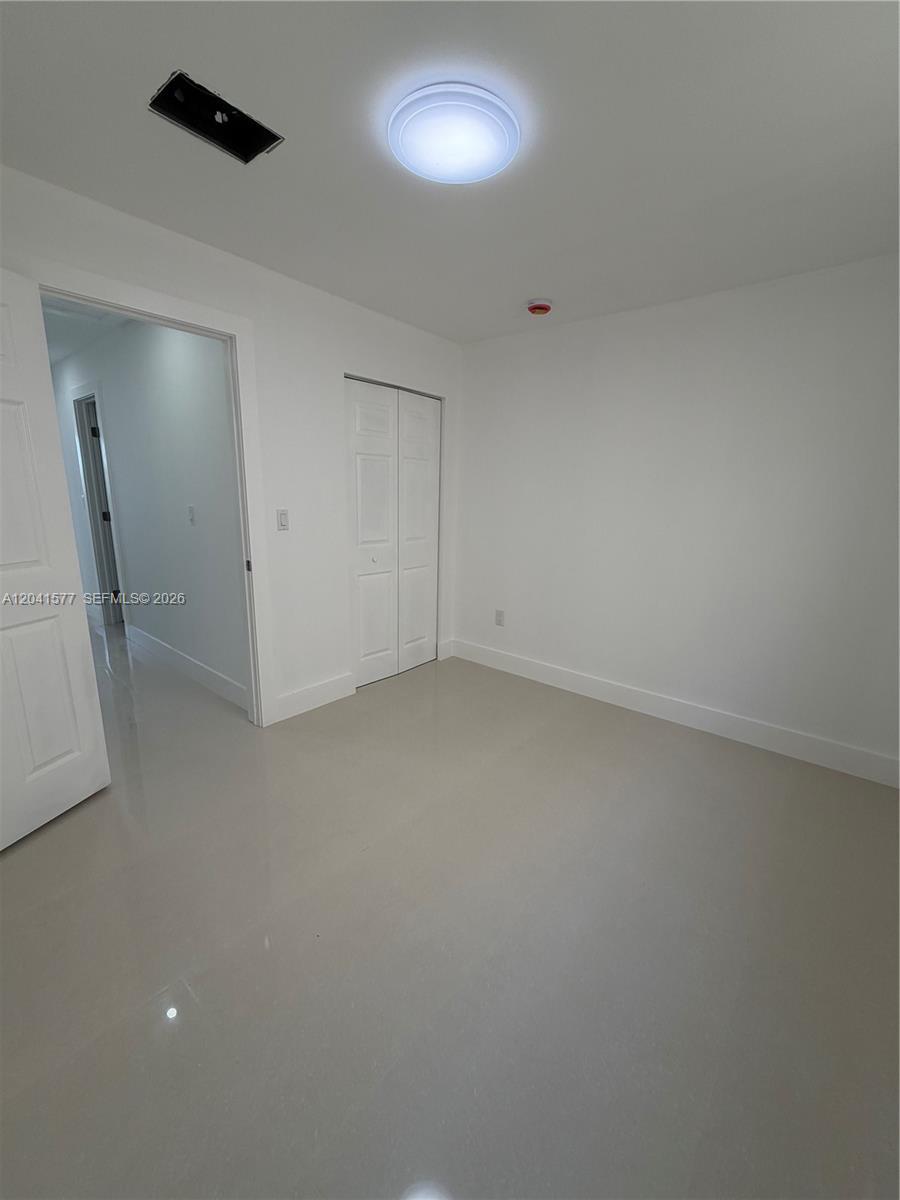 1551 W Okeechobee Rd # 3, Hialeah FL 33010 photo 2
