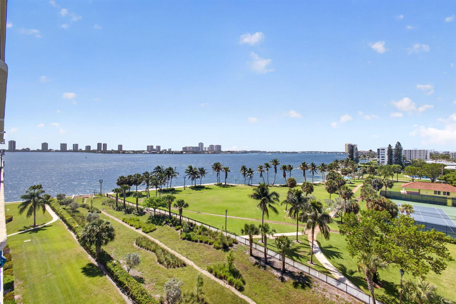 801 Lake Shore Drive # 716, Lake Park FL 33403 photo 4
