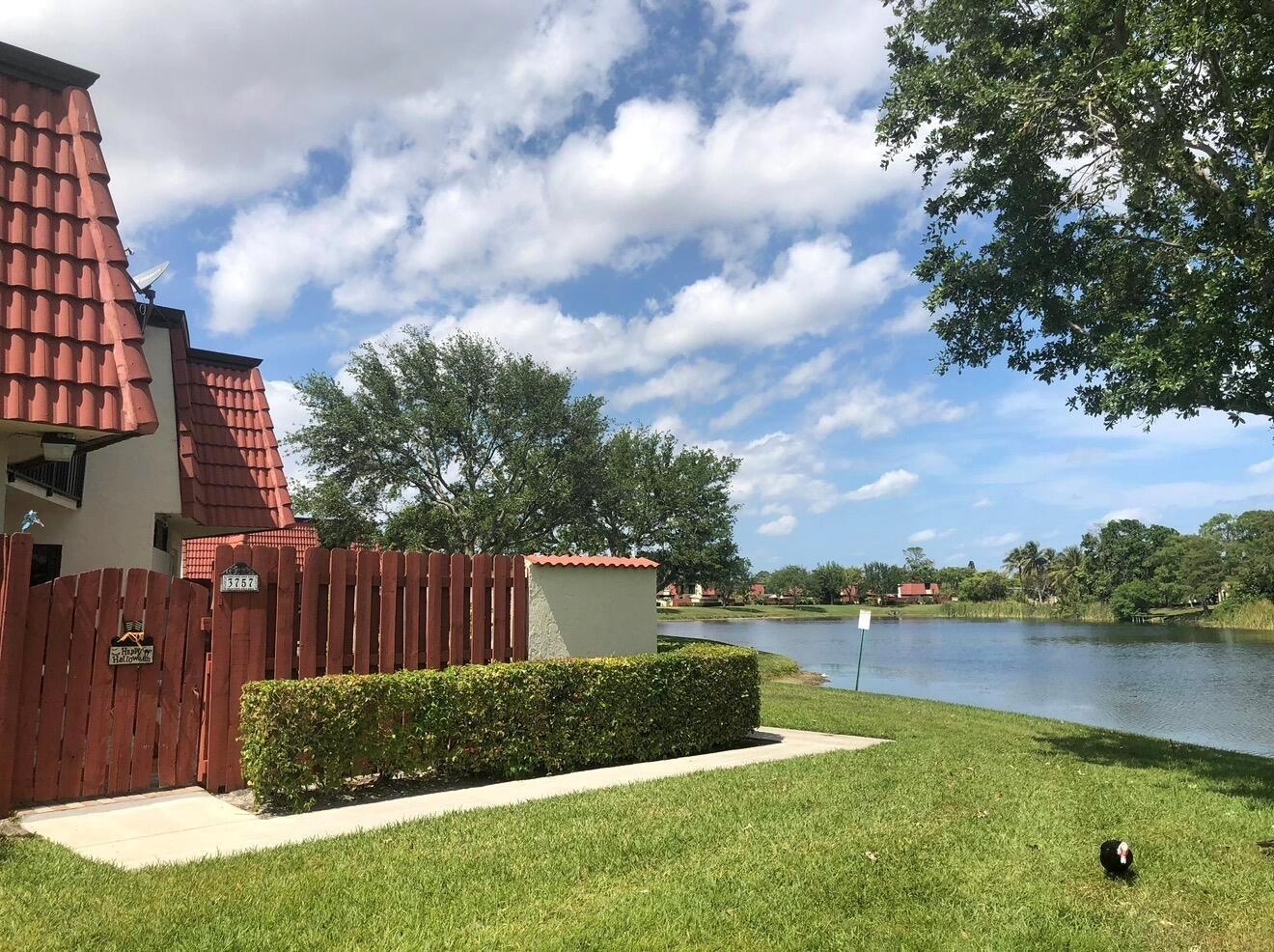 3757 Victoria Drive, West Palm Beach FL 33406 photo 2