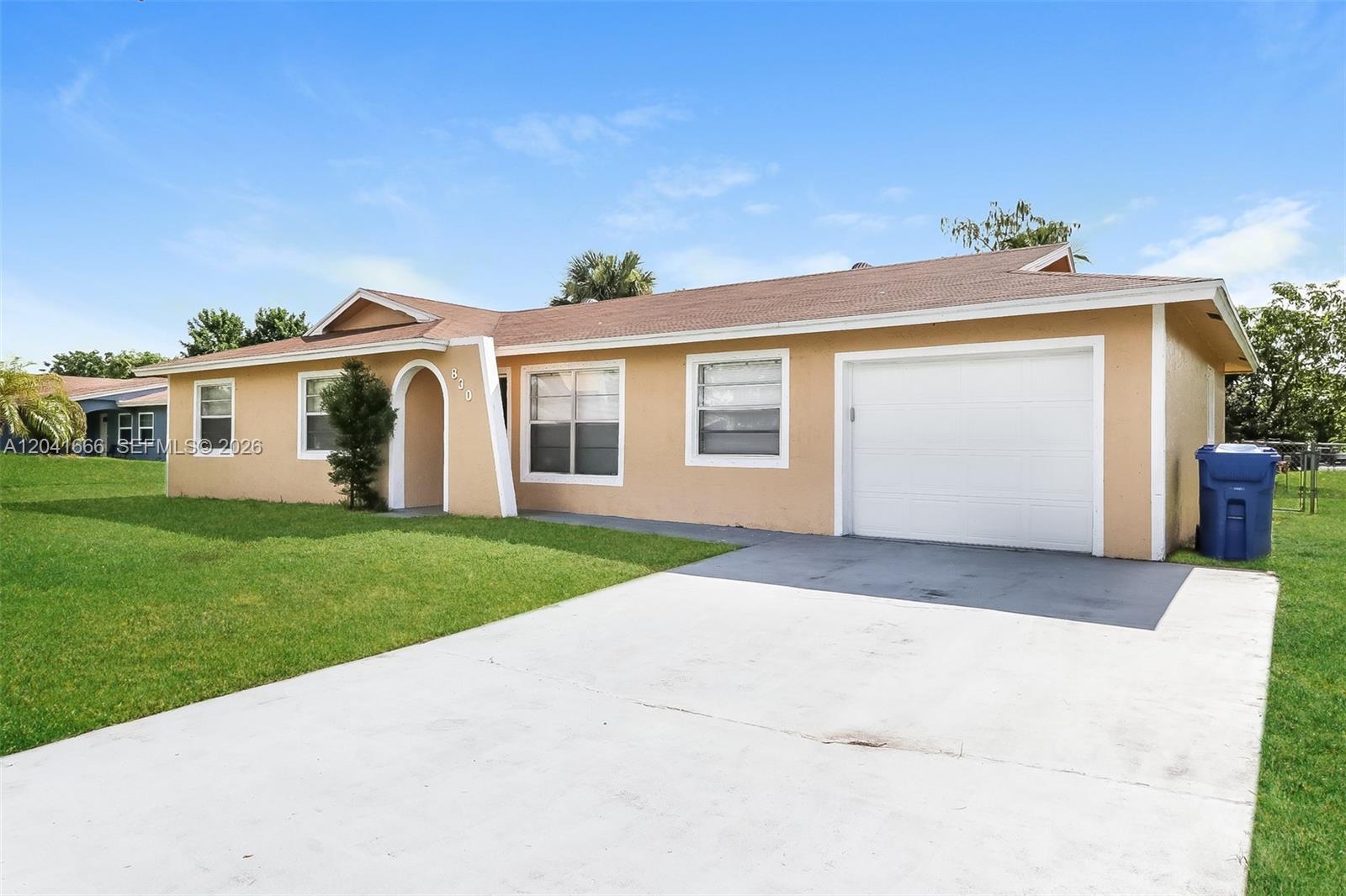 830 Royal Palm Beach Blvd, Royal Palm Beach FL 33411 photo 2