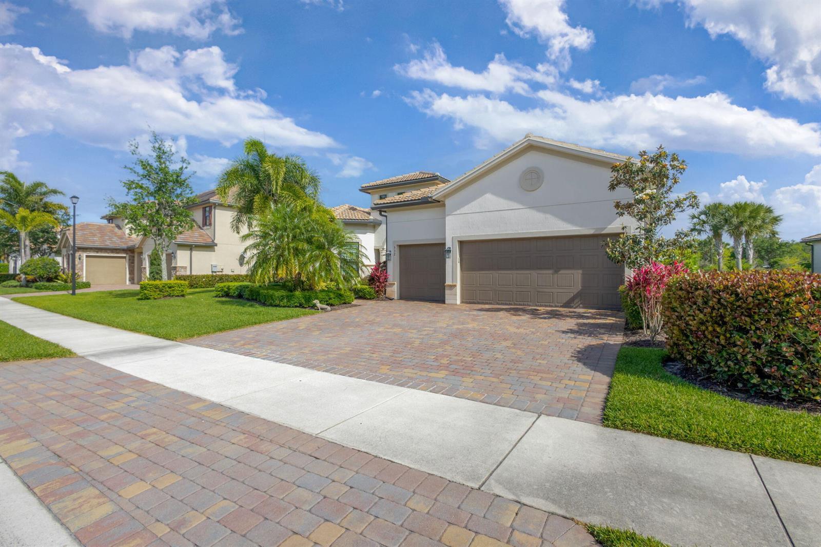 532 Sonoma Isles Circle, Jupiter FL 33478 photo 2