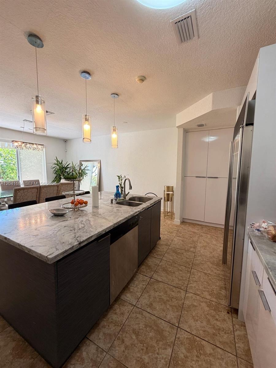10958 NW 86th Ter, Doral FL 33178 photo 5
