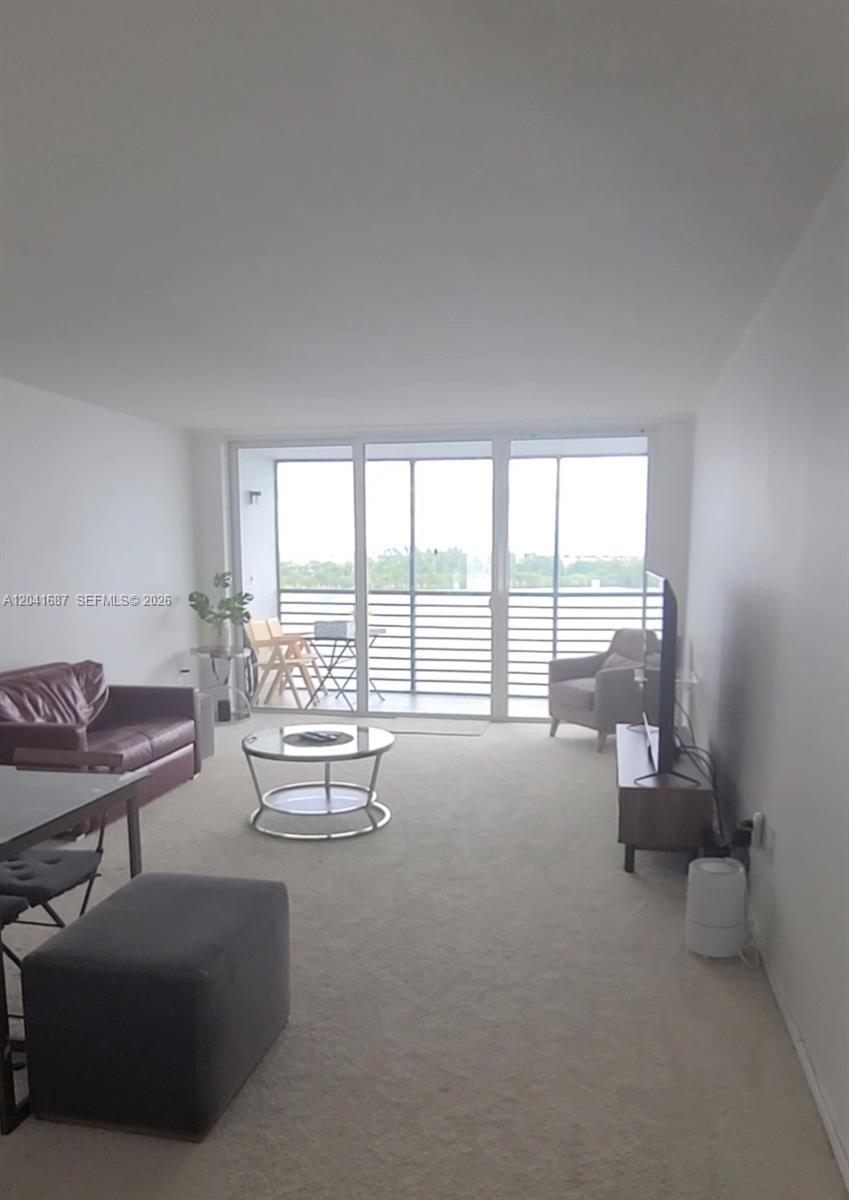 1075 NE Miami Gardens Dr # 708, Miami FL 33179 photo 4
