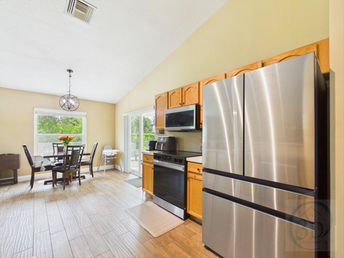 2265 SW Grosspoint Street, Port St. Lucie FL 34953 photo 5