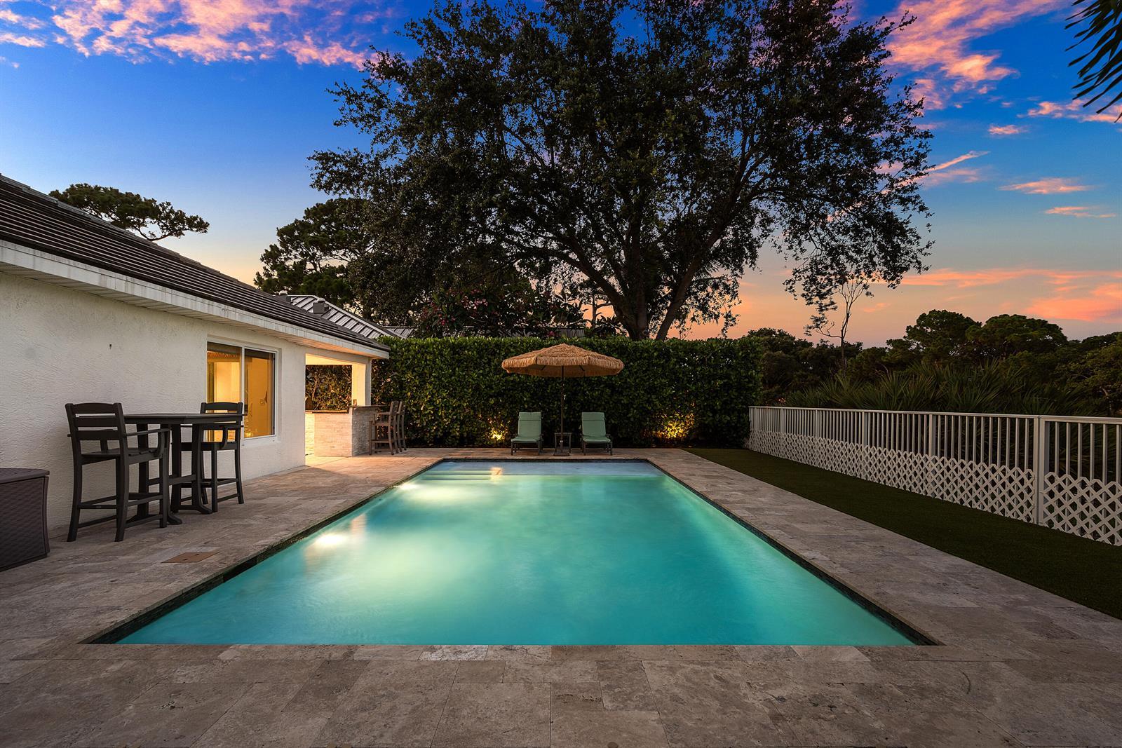 583 Canoe Point, Delray Beach FL 33444 photo 4